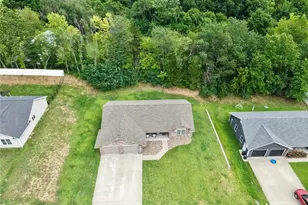 4024 Breckenridge Dr, Hannibal, MO 63401 - Photo 3