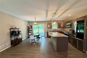 4024 Breckenridge Dr, Hannibal, MO 63401 - Photo 5