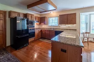 11 Dax Ct, Bridgeton, MO 63044 - Photo 5