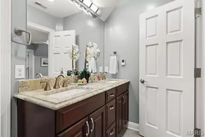 7917 Gannon Avenue, University City, MO 63130 - Photo 21