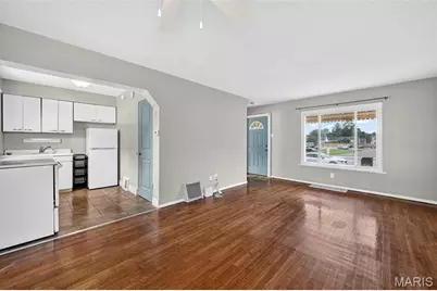 5529 Fyler Avenue, Saint Louis, MO 63139 - Photo 3