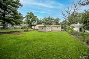 7706 Genesta St, Affton, MO 63123 - Photo 21