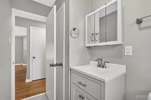 907 Edgar Rd, Webster Groves, MO 63119 - Photo 21