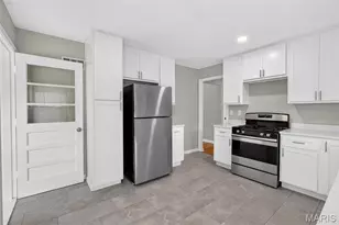 907 Edgar Rd, Webster Groves, MO 63119 - Photo 15