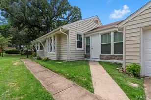907 Edgar Rd, Webster Groves, MO 63119 - Photo 3