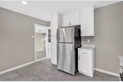 907 Edgar Road, Webster Groves, MO 63119 - Photo 17