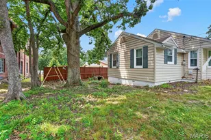 907 Edgar Rd, Webster Groves, MO 63119 - Photo 37