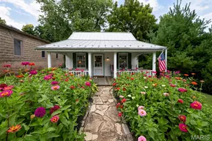 215 Jackson St, Augusta, MO 63332 - Photo 1