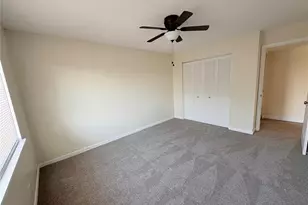 1812 Gascony Parc Dr, Lake Saint Louis, MO 63367 - Photo 7