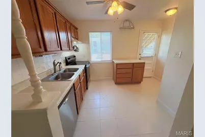 1812 Gascony Parc Drive #1812, Lake Saint Louis, MO 63367 - Photo 3
