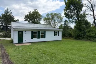 210 W Marvin Ave, Robertsville, MO 65066 - Photo 1