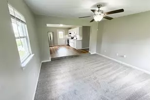 210 W Marvin Ave, Robertsville, MO 65066 - Photo 3