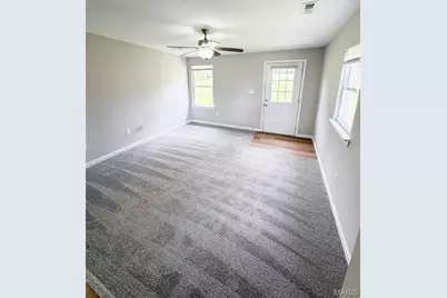 210 W Marvin Avenue, Robertsville, MO 65066 - Photo 11