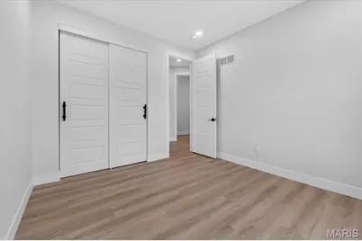 986 Hydeaway Ct, Fenton, MO 63026 - Photo 37