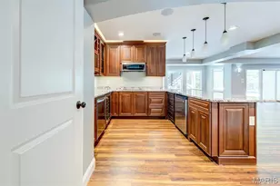 308 Willow Weald Path, Chesterfield, MO 63005 - Photo 55