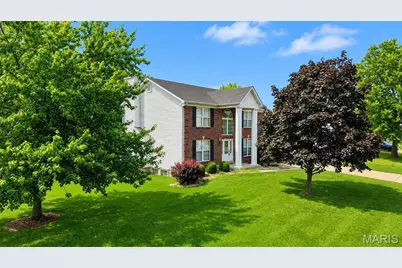 305 Highgrove Place Drive, O'Fallon, MO 63366 - Photo 3