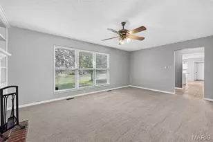 305 Highgrove Pl Dr, O'Fallon, MO 63366 - Photo 11