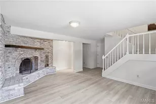 2366 Villager Park Ct, Maryland Heights, MO 63043 - Photo 17