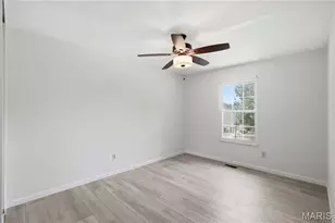 2366 Villager Park Ct, Maryland Heights, MO 63043 - Photo 11
