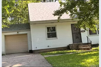 1230 Darr Drive, Bellefontaine Neighbors, MO 63137 - Photo 1