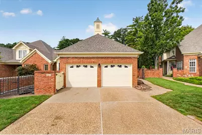 2217 Croydon Walk, Crystal Lake Park, MO 63131 - Photo 3