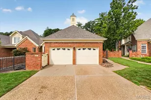 2217 Croydon Walk, Crystal Lake Park, MO 63131 - Photo 3