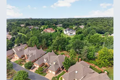 2217 Croydon Walk, Crystal Lake Park, MO 63131 - Photo 29