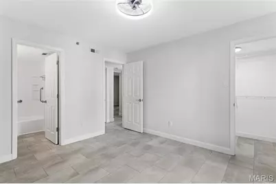 918 Hanna Place Court #F, Ballwin, MO 63021 - Photo 15