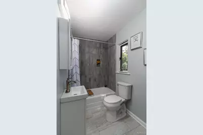 10558 Litz Avenue, Saint Ann, MO 63074 - Photo 23