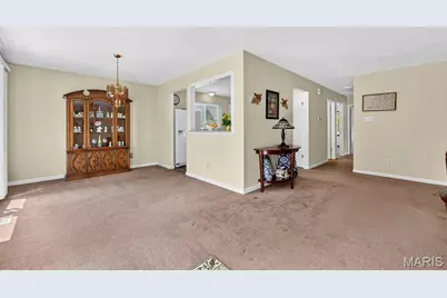 113 Barkwood Trails Drive, Saint Peters, MO 63376 - Photo 7