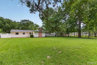 309 Spring Meadows Drive, Manchester, MO 63011 - Photo 27