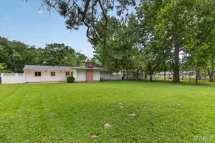 309 Spring Meadows Dr, Manchester, MO 63011 - Photo 27