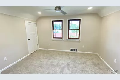 939 Rayburn Avenue, Crestwood, MO 63126 - Photo 23