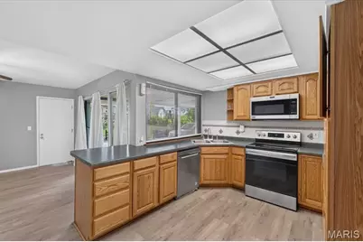 3608 Whispering Woods Drive, Florissant, MO 63031 - Photo 15