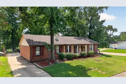 3608 Whispering Woods Drive, Florissant, MO 63031 - Photo 5