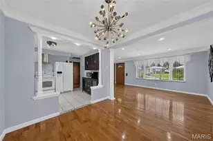 4720 Collins Ct, Saint Louis, MO 63116 - Photo 9