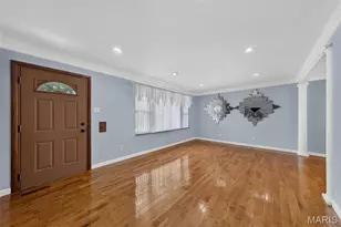 4720 Collins Ct, Saint Louis, MO 63116 - Photo 3
