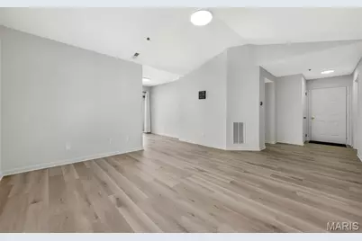 16535 Victoria Crossing Drive #L, Grover, MO 63040 - Photo 11