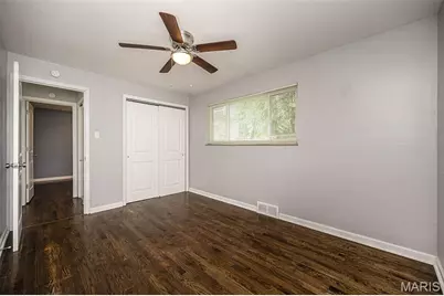 6064 W Cabanne Place, Saint Louis, MO 63112 - Photo 17