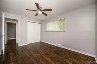 6064 W Cabanne Pl, Saint Louis, MO 63112 - Photo 17