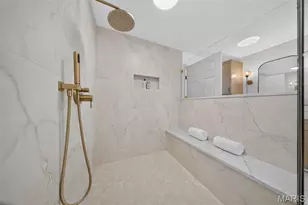 12215 Country Manor Ln, Saint Louis, MO 63141 - Photo 29