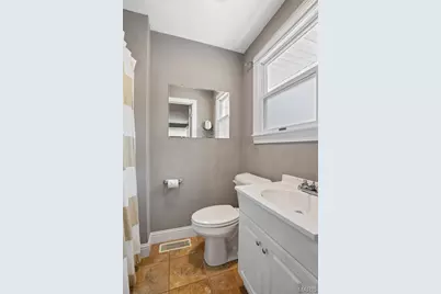518 W 7th Street, Hermann, MO 65041 - Photo 39