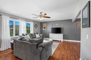 518 W 7th St, Hermann, MO 65041 - Photo 15