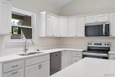 131 Stone Ledge Drive, Saint Clair, MO 63077 - Photo 13