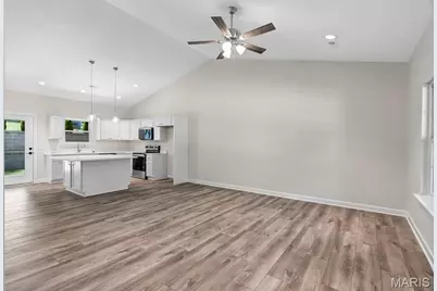 131 Stone Ledge Drive, Saint Clair, MO 63077 - Photo 7