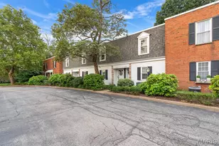 13472 Mason Village Ct, Town and Country, MO 63131 - Photo 1