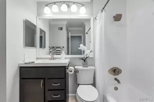 13472 Mason Village Ct, Town and Country, MO 63131 - Photo 13