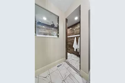 1008 Hawks Landing Drive, Lake Saint Louis, MO 63367 - Photo 17