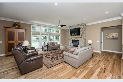 904 Bellevaux Place, Saint Charles, MO 63301 - Photo 5
