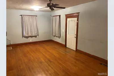 3301 Saint Marys Avenue, Hannibal, MO 63401 - Photo 3